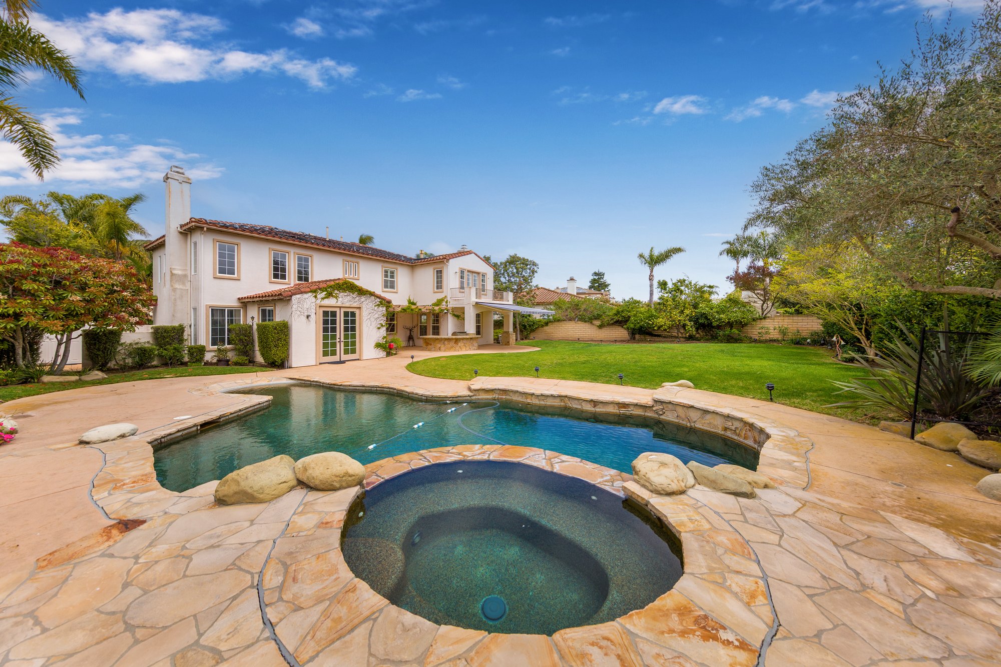 Pool & Spa