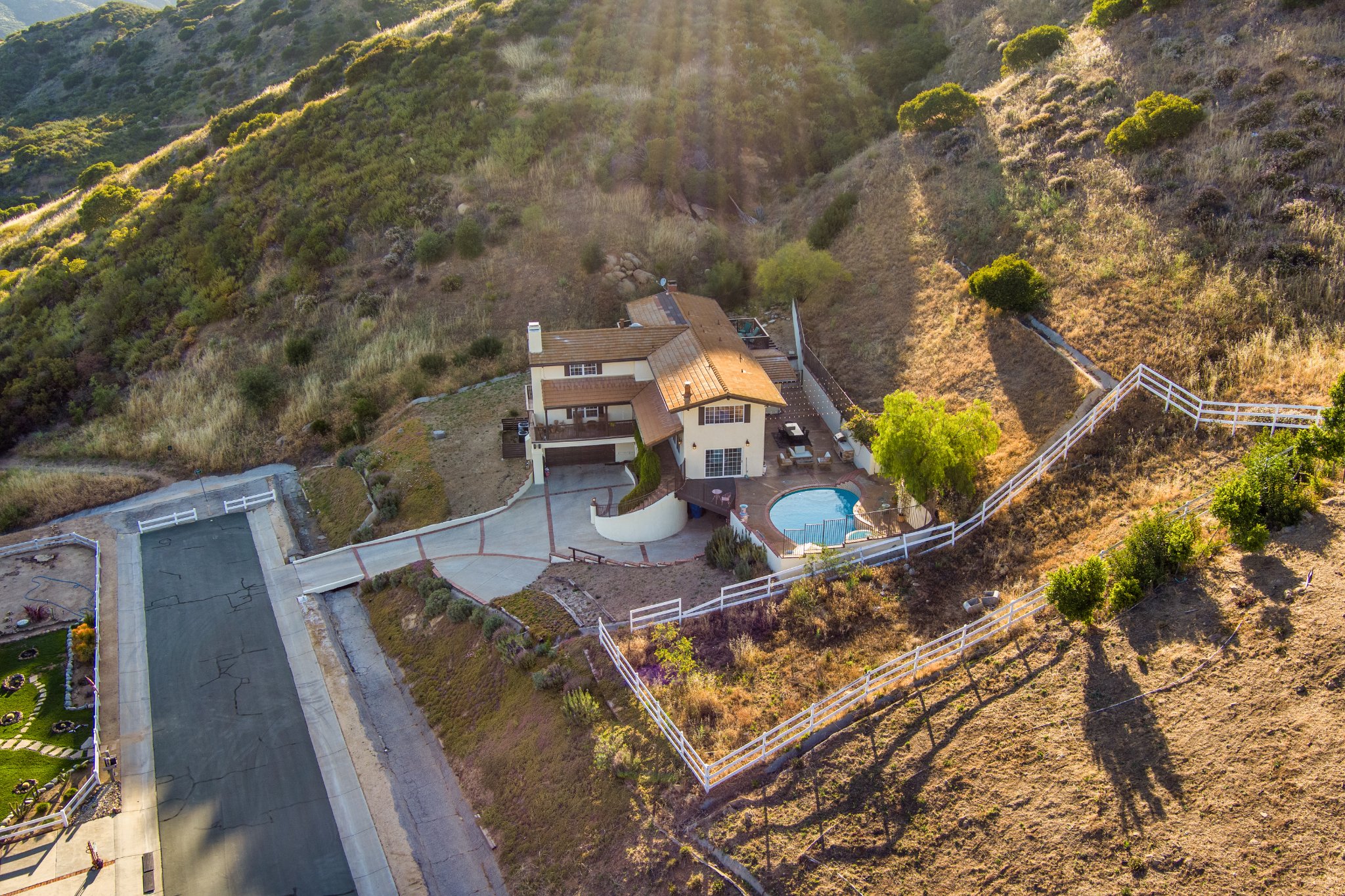 Hillside Pool & Lot