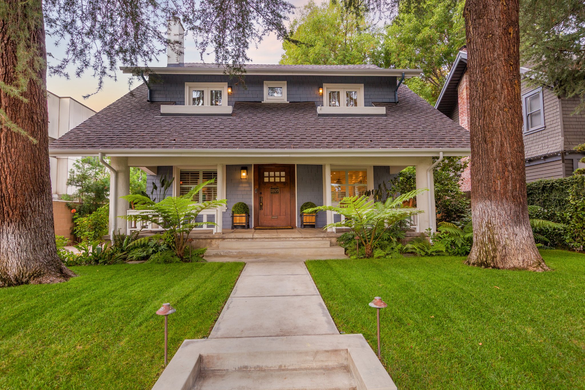 Craftsman Front